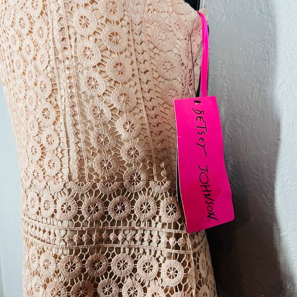 NEW! Betsey Johnson Crochet Blush Dress Sleeveless Mesh Top Bodice Ruffle - 6 - Picture 5 of 6